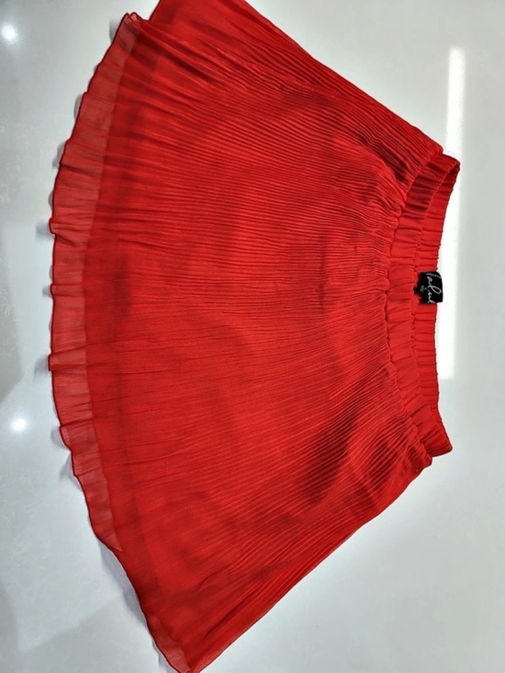 Talula Mini Skirt in Red Size Small Like New